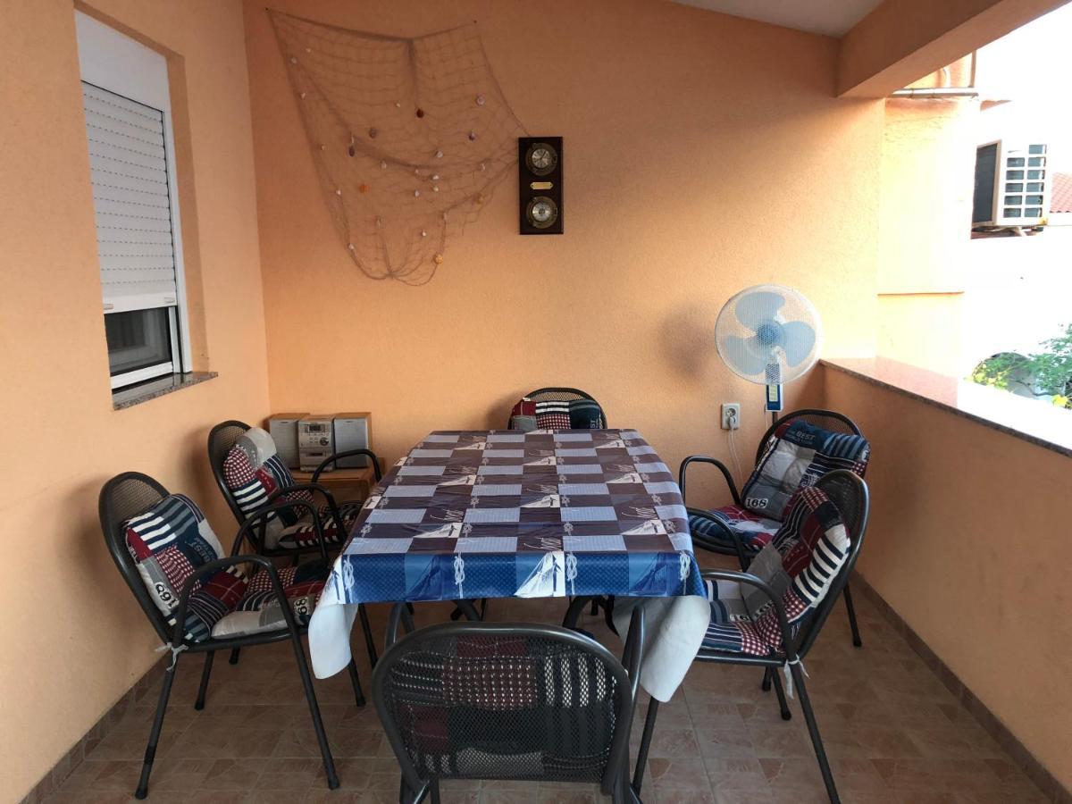Apartament Apartman Luka Vir Zewnętrze zdjęcie