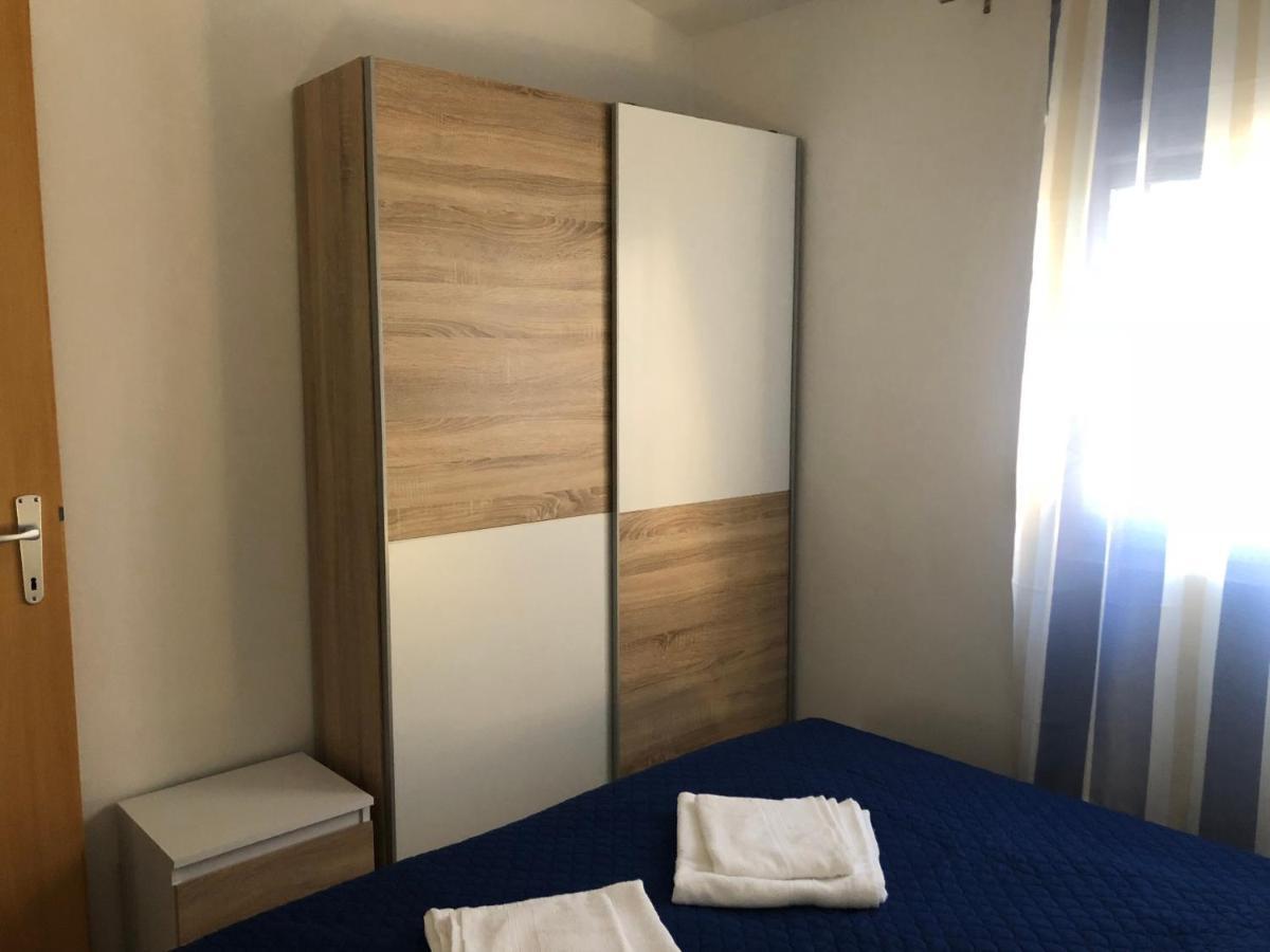 Apartament Apartman Luka Vir Zewnętrze zdjęcie