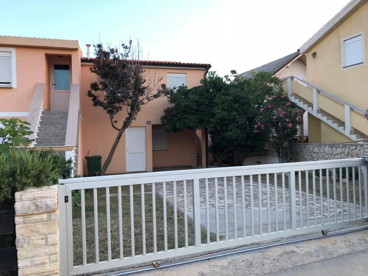 Apartament Apartman Luka Vir Zewnętrze zdjęcie